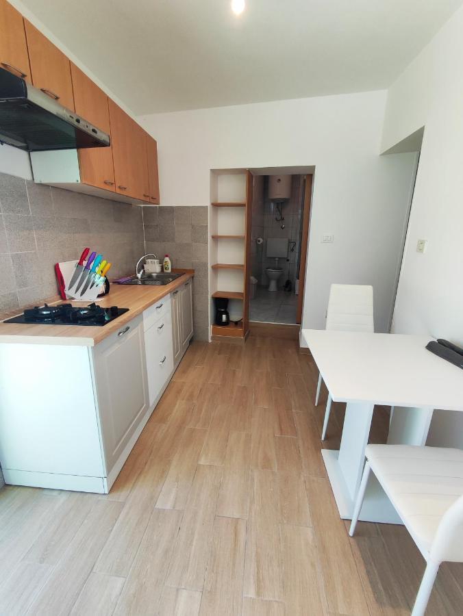 Apartment Batomalj Baška Exteriör bild