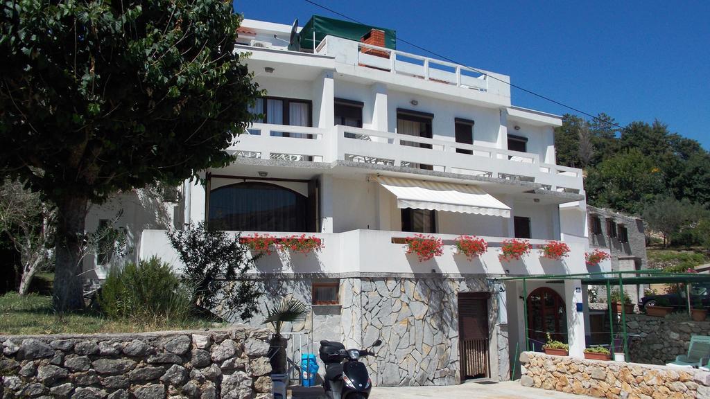 Apartment Batomalj Baška Exteriör bild